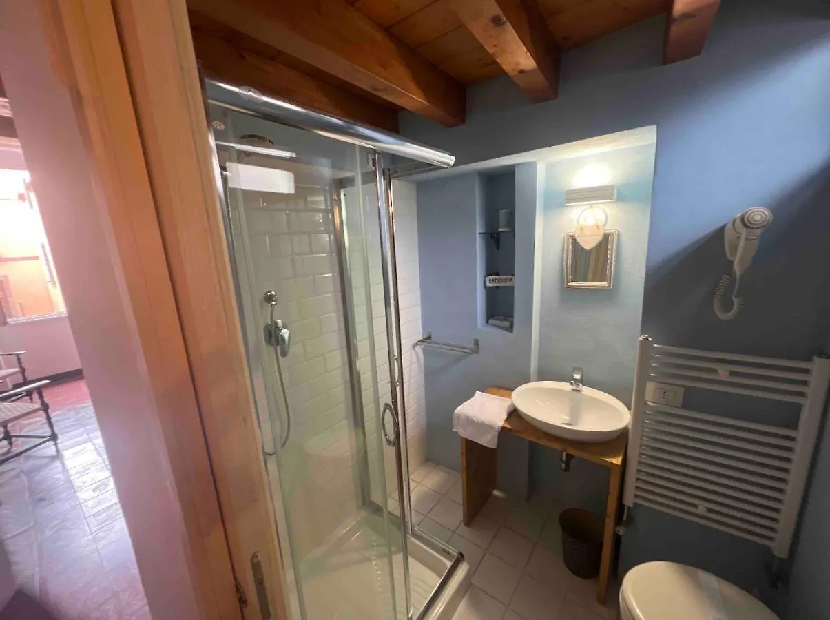 Hotel Corso 41 Bosa Affittacamere